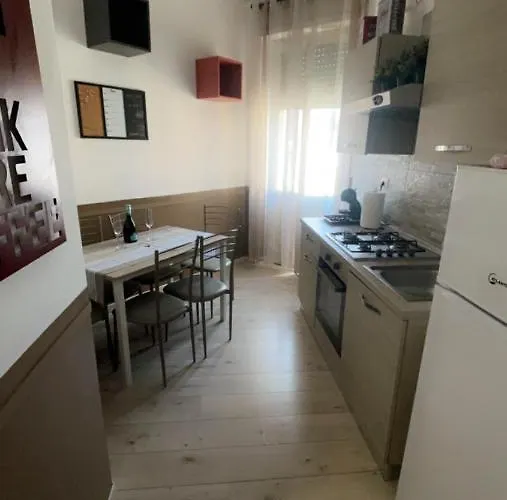 Vatican Sofia House Апартаменты *